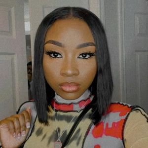 Meet your Posher, Jada